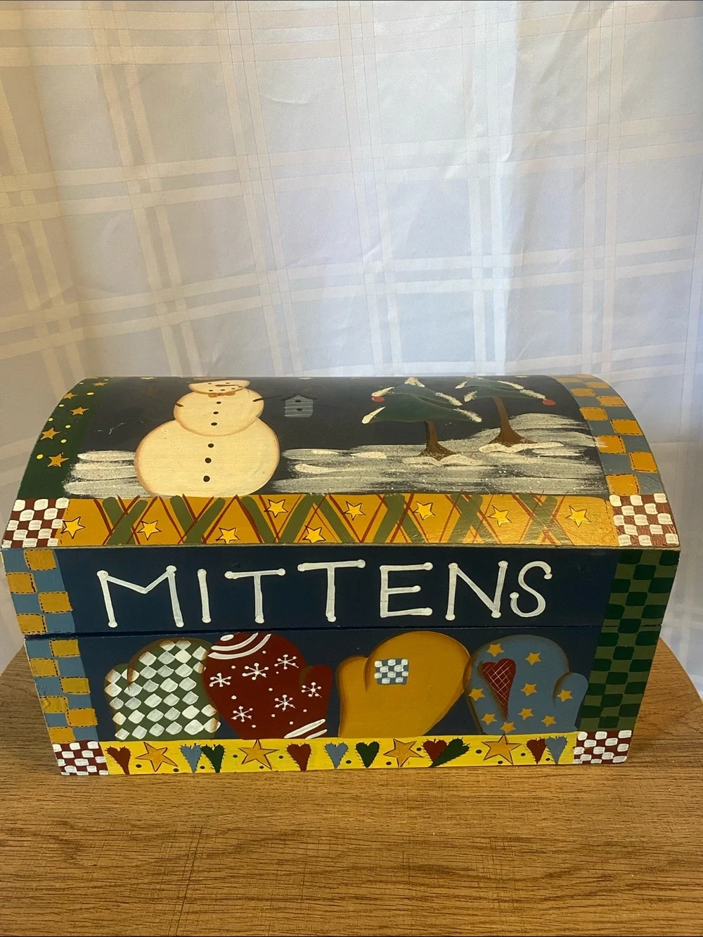 Decorative Country Christmas Mittens Storage Wooden Box Hand Painted Winter Snow